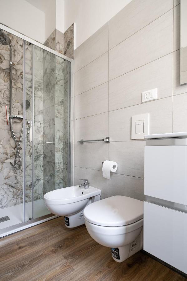 Studio 24 - Holiday & Business Apartment Bologna Buitenkant foto